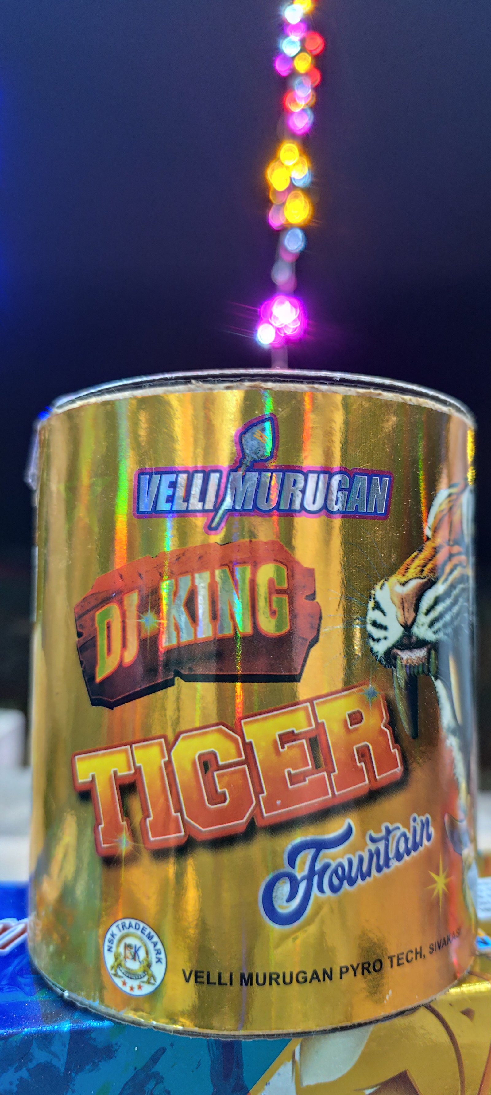 Water / Tiger Fountain Spl Shower